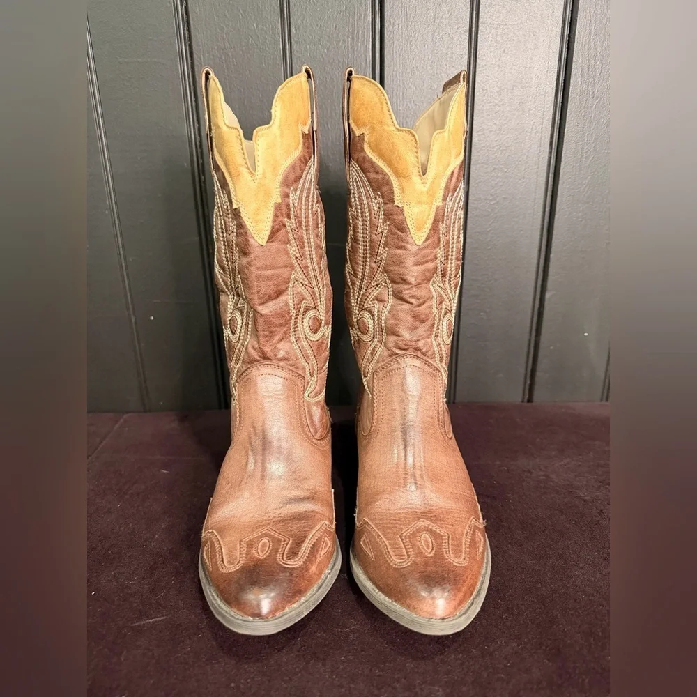 Coconuts by Matisse Brown Western Heeled Boots Cowboy Boots